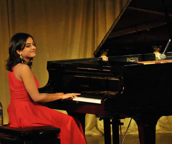 female piano player navi-mumbai